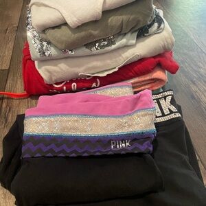 PINK BUNDLE!!! Includes tops and Yoga Leggings BUNDLE 8 items for sure